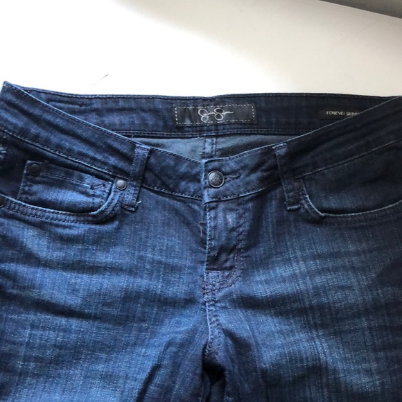 Jessica Simpson Jeans - Picture 2 of 8